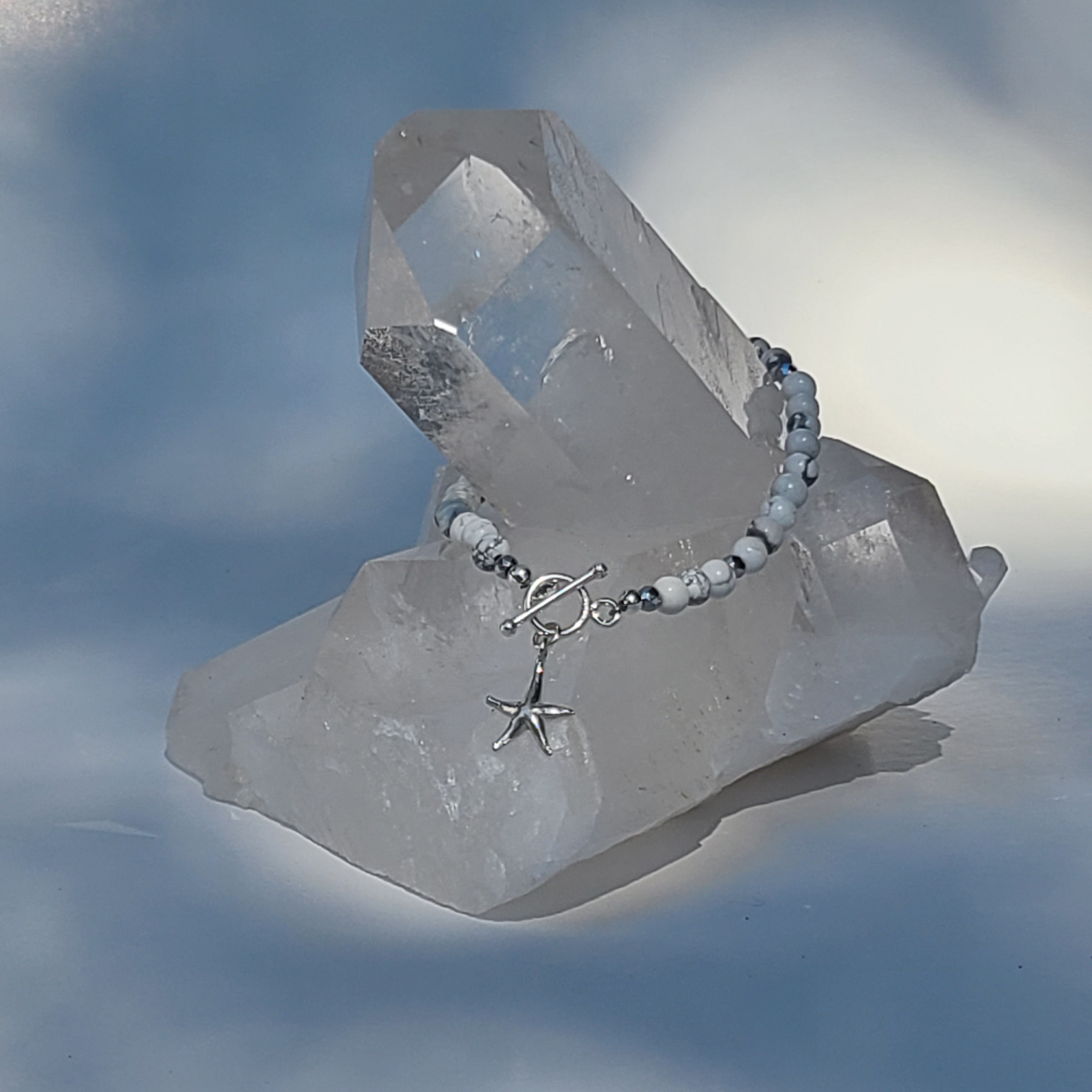 Howlite Toggle Bracelet with Starfish