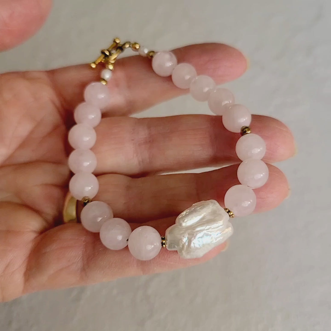 Rose Quartz & Freshwater Pearl Bracelet